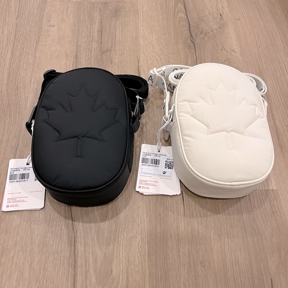 BNWT Lululemon Team Canada Future Legacy Crossbody Bag - Picture 4 of 5